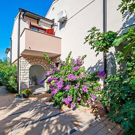Apartman Gala Ровінь Екстер'єр фото